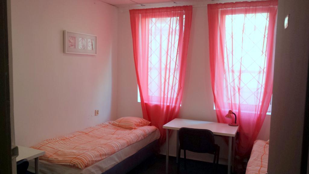 Hostel Erasmus House